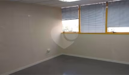 Sala comercial para alugar na Rua Formosa, 75, Centro, São Paulo, 114 m2 por R$ 8.000