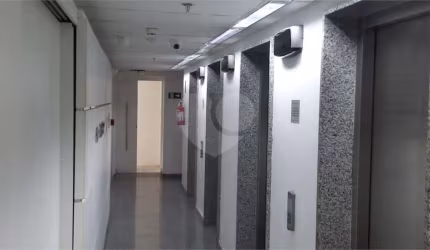 Sala comercial para alugar na Rua Doutor César, 1368, Santana, São Paulo, 38 m2 por R$ 29.900