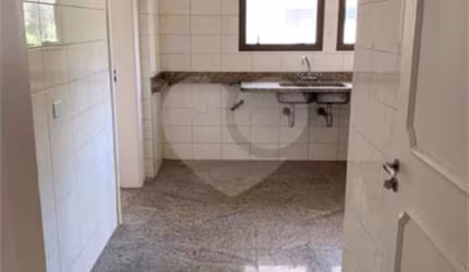 Apartamento com 3 quartos à venda na Rua Professor José Horácio Meirelles Teixeira, 680, Vila Suzana, São Paulo, 300 m2 por R$ 1.378.000