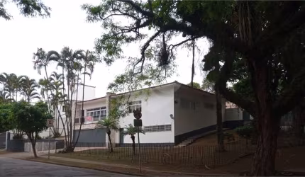 Casa com 3 quartos para alugar na Rua Edmundo Scannapieco, 355, Caxingui, São Paulo, 400 m2 por R$ 12.000