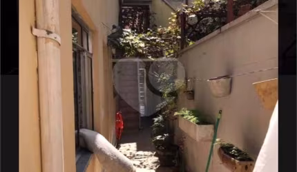 Casa com 3 quartos à venda na Rua Doutor Alcides Cintra Bueno Filho, 41, Vila Amália (Zona Norte), São Paulo, 275 m2 por R$ 600.000