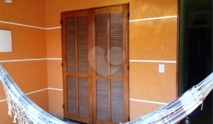 Casa com 4 quartos à venda na Rua Elisa Dina, 111, Jardim Britânia, São Paulo, 300 m2 por R$ 535.000