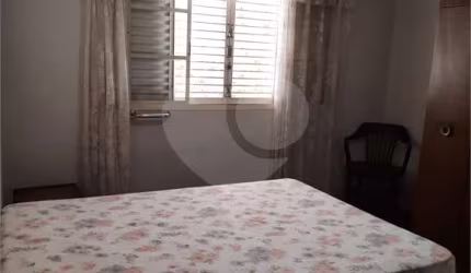 Casa com 4 quartos à venda na Rua Marechal Edgar de Oliveira, 35, Jardim Trussardi, São Paulo, 194 m2 por R$ 2.640.000