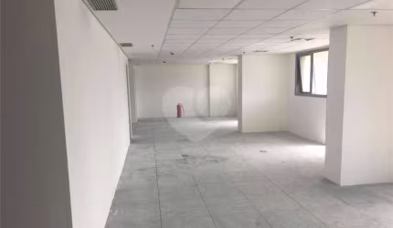 Sala comercial para alugar na Rua Henri Dunant, 846, Santo Amaro, São Paulo, 44 m2 por R$ 2.640