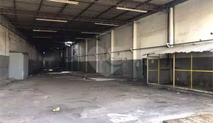 Barracão / Galpão / Depósito à venda na Estrada Presidente Juscelino Kubitschek de Oliveira, 4252, Jardim Albertina, Guarulhos, 4580 m2 por R$ 13.500.000