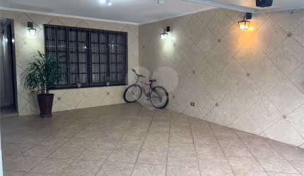 Casa com 3 quartos à venda na Rua das Leguminosas, 42, Parque das Árvores, São Paulo, 125 m2 por R$ 790.000