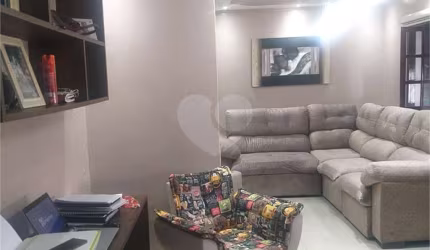 Casa com 4 quartos à venda na Rua Ouro Grosso, 827, Parque Peruche, São Paulo, 297 m2 por R$ 2.000.000