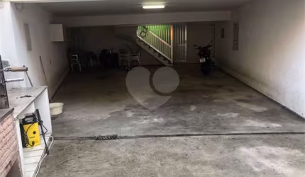 Casa com 3 quartos à venda na Rua Diogo Ribeiro, 234, Jardim Virgínia Bianca, São Paulo, 250 m2 por R$ 1.100.000