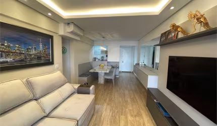 Apartamento com 3 quartos à venda na Rua Manuel Jacinto, 100, Vila Morse, São Paulo, 75 m2 por R$ 895.000