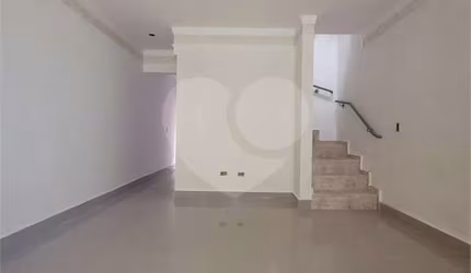 Casa com 3 quartos à venda na Rua Bartolomeu de Torales, 37, Vila Mazzei, São Paulo, 130 m2 por R$ 680.000