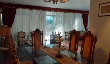 Casa com 3 quartos à venda na Rua Doutor Valentino Sola, 116, Jardim da Glória, São Paulo, 324 m2 por R$ 2.300.000