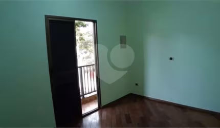 Casa com 3 quartos à venda na Rua Batista Branco da Silva, 1, Jardim Marek, Santo André, 220 m2 por R$ 655.000