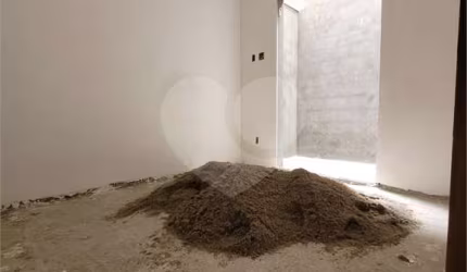 Casa com 3 quartos à venda na Rua do Amiúte, 60, Vila Gustavo, São Paulo, 224 m2 por R$ 649.000