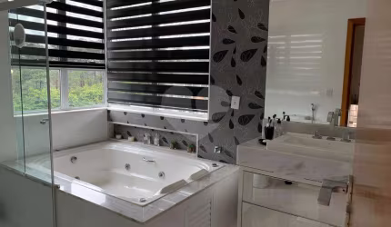 Casa em condomínio fechado com 3 quartos à venda na Avenida Embaúba, 31, Jardim do Golf I, Jandira, 299 m2 por R$ 1.980.000