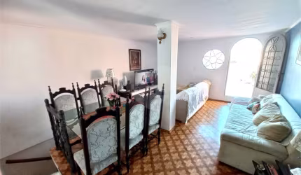 Casa com 3 quartos à venda na Rua Guaperoba, 125, Vila Brasílio Machado, São Paulo, 182 m2 por R$ 588.000