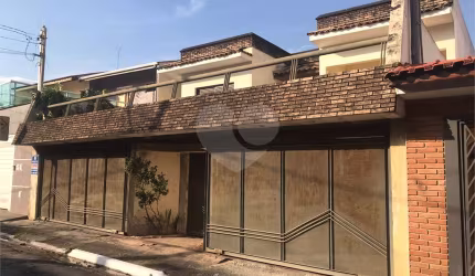 Casa com 5 quartos à venda na Rua Carlos Aprile, 42, Bortolândia, São Paulo, 560 m2 por R$ 900.000