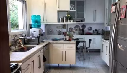 Casa em condomínio fechado com 4 quartos à venda na Alameda Jaguaruna, 570, Residencial Morada dos Lagos, Barueri, 420 m2 por R$ 4.190.000