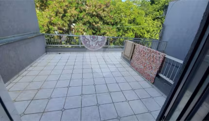 Casa com 3 quartos à venda na Rua Alberto Cortez, 726, Pestana, Osasco, 400 m2 por R$ 1.010.000