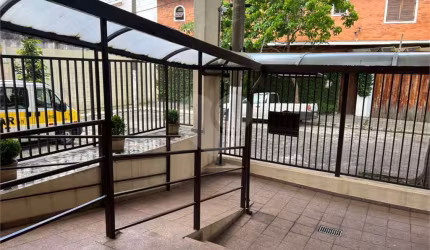 Apartamento com 3 quartos à venda na Rua Emílio Rodrigues, 185, Vila Paiva, São Paulo, 89 m2 por R$ 740.000