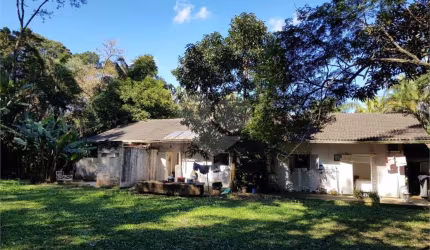 Chácara / sítio com 5 quartos à venda na Estrada Taguai, 208, Chácara do Refúgio, Carapicuíba, 8600 m2 por R$ 4.900.000