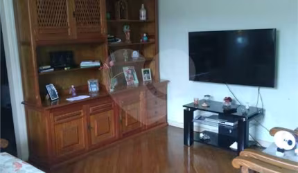 Casa com 2 quartos à venda na Rua do Grito, 153, Ipiranga, São Paulo, 240 m2 por R$ 850.000