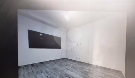 Casa em condomínio fechado com 3 quartos à venda na Rua Saíra, 37, Suru, Santana de Parnaíba, 220 m2 por R$ 1.700.000