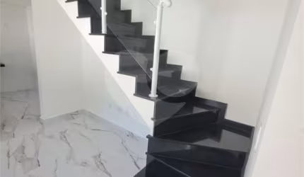 Casa com 3 quartos à venda na Rua Caucaso, 1047, Parque Novo Oratório, Santo André, 125 m2 por R$ 690.000