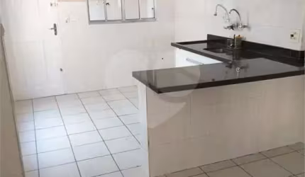 Casa com 3 quartos à venda na Rua Manuel Gaya, 1746, Vila Mazzei, São Paulo, 114 m2 por R$ 650.000
