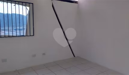 Barracão / Galpão / Depósito à venda na Rua Sete Cachoeiras, 91, Jardim Peri, São Paulo, 1000 m2 por R$ 2.385.000