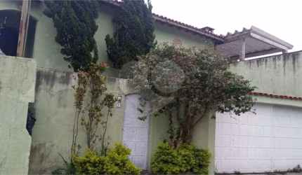 Casa com 3 quartos à venda na Rua Francisco Portugal, 33, Horto Florestal, São Paulo, 230 m2 por R$ 640.000