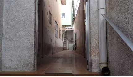 Casa com 3 quartos à venda na Rua Nossa Senhora do Rosário, 24, Km 18, Osasco, 135 m2 por R$ 770.000