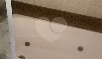 Casa em condomínio fechado com 3 quartos à venda na Avenida Salim Elias Bacach, 1081, Vila Oliveira, Mogi das Cruzes, 180 m2 por R$ 1.190.000