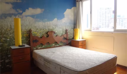 Apartamento com 2 quartos à venda na Praça Independência, 11, Gonzaga, Santos, 115 m2 por R$ 650.000