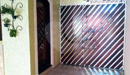 Casa com 3 quartos à venda na Rua Doutor Venâncio de Oliveira Lisboa, 54, Parque Boturussu, São Paulo, 180 m2 por R$ 950.000