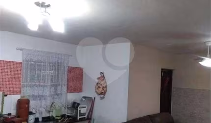 Casa com 6 quartos à venda na Rua Nova Yorque, 307, Jardim Presidente Dutra, Guarulhos, 219 m2 por R$ 2.256.000