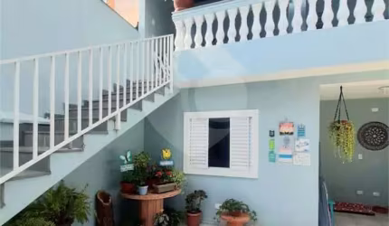 Casa com 4 quartos à venda na Rua Hilário Machado, 22, Jardim Virgínia Bianca, São Paulo, 335 m2 por R$ 980.000