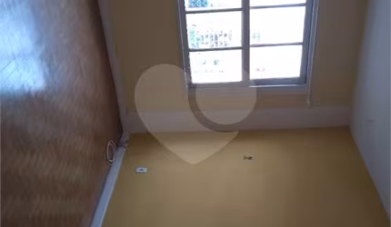 Apartamento com 2 quartos à venda na Rua Camarajibe, 348, Barra Funda, São Paulo, 96 m2 por R$ 530.000