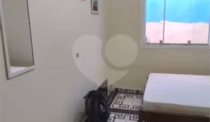 Casa com 2 quartos à venda na Rua Nubia Maria Silva da Costa, 16, Bandeiras, Osasco, 122 m2 por R$ 550.000