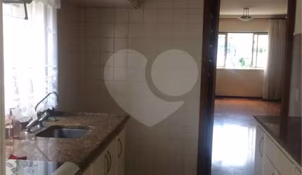 Apartamento com 3 quartos à venda na Rua Joel Jorge de Melo, 253, Vila Mariana, São Paulo, 78 m2 por R$ 800.000