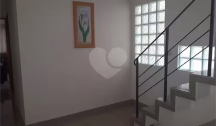 Casa com 4 quartos à venda na Rua José Soeiro de Vaz, 97, Jardim Marisa, São Paulo, 125 m2 por R$ 500.000