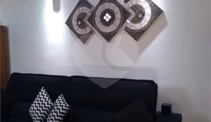 Casa com 3 quartos à venda na Rua Evaristo Pereira Escorsa, 181, Vila Antonieta, São Paulo, 118 m2 por R$ 583.000