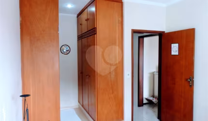 Casa com 3 quartos à venda na Rua Doutor Antônio de Castro Prado, 426, Vila Clayton, Valinhos, 162 m2 por R$ 1.200.000