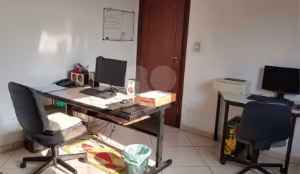 Casa com 4 quartos à venda na Rua Paru, 61, Vila Mazzei, São Paulo, 109 m2 por R$ 693.000