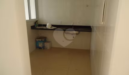 Casa em condomínio fechado com 3 quartos à venda na Rua dos Poloneses, 2, Parque Nova Suíça, Valinhos, 107 m2 por R$ 890.000
