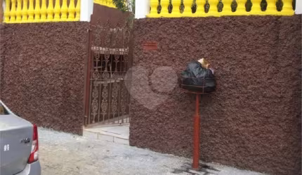 Casa com 3 quartos à venda na Rua Hermes de Oliveira, 176, Pestana, Osasco, 225 m2 por R$ 600.000
