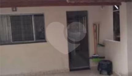 Casa com 4 quartos à venda na Rua Aliança, 38, Jardim Guaracy, Guarulhos, 250 m2 por R$ 488.000