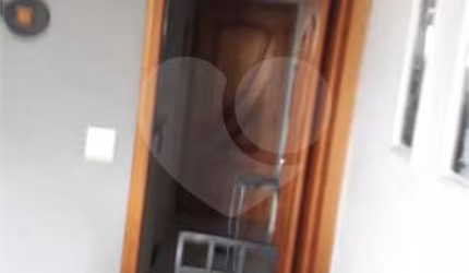 Apartamento com 3 quartos à venda na Rua São Jorge, 52, Parque São Jorge, São Paulo, 84 m2 por R$ 370.000