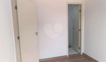 Apartamento com 3 quartos à venda na Rua Manoel Salgado, 381, Vila Caraguatá, São Paulo por R$ 446.000