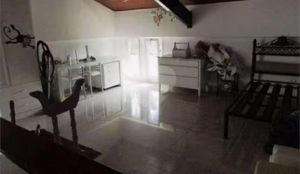 Casa em condomínio fechado com 4 quartos à venda na Rua Glória Nogueira Piquini, 45, Palos Verdes, Carapicuíba, 500 m2 por R$ 2.500.000