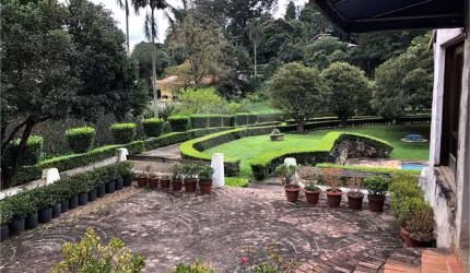 Casa em condomínio fechado com 4 quartos à venda na Estrada Zurique, 241, Chácaras do Refúgio-Granja Viana, Cotia, 800 m2 por R$ 1.800.000